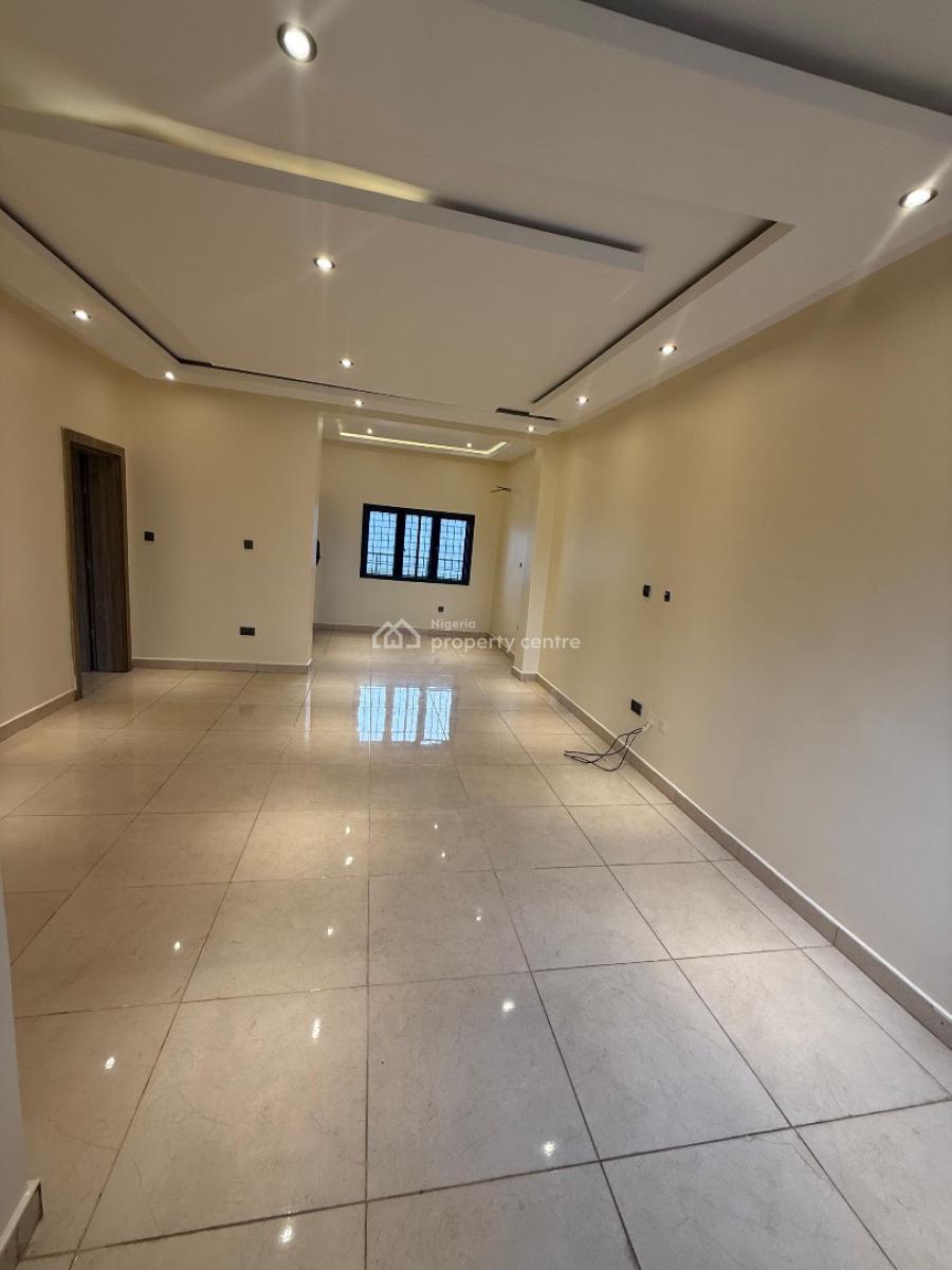 Standard 3 Bedrooms Flat in a Secured and Serene Environment, Gilmore, Jahi, Abuja, Flat / Apartment for Rent