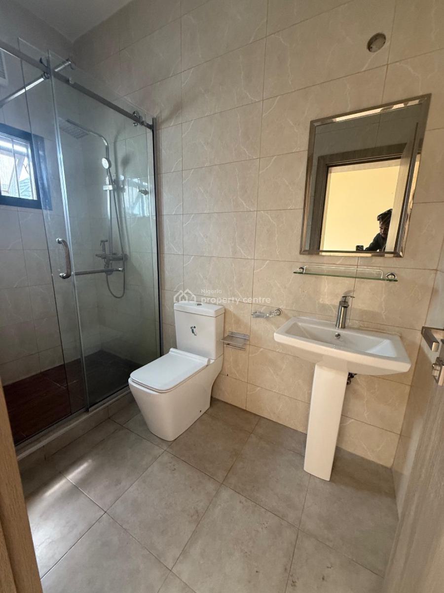 Standard 3 Bedrooms Flat in a Secured and Serene Environment, Gilmore, Jahi, Abuja, Flat / Apartment for Rent