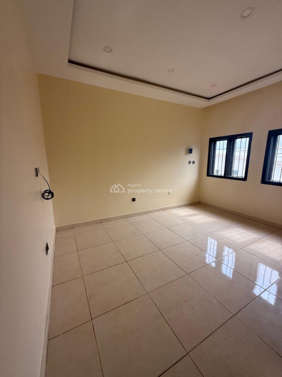 Standard 3 Bedrooms Flat in a Secured and Serene Environment, Gilmore, Jahi, Abuja, Flat / Apartment for Rent