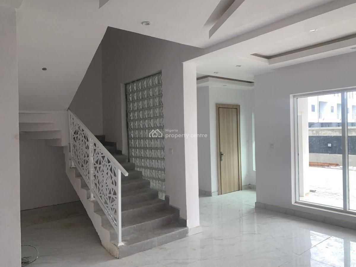 a Contemporary 5 Bedrooms Terraced Duplex with Bq (self Serviced), Ikate, Ikate Elegushi, Lekki, Lagos, Terraced Duplex for Rent