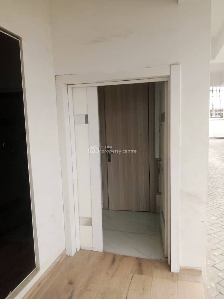 a Contemporary 5 Bedrooms Terraced Duplex with Bq (self Serviced), Ikate, Ikate Elegushi, Lekki, Lagos, Terraced Duplex for Rent