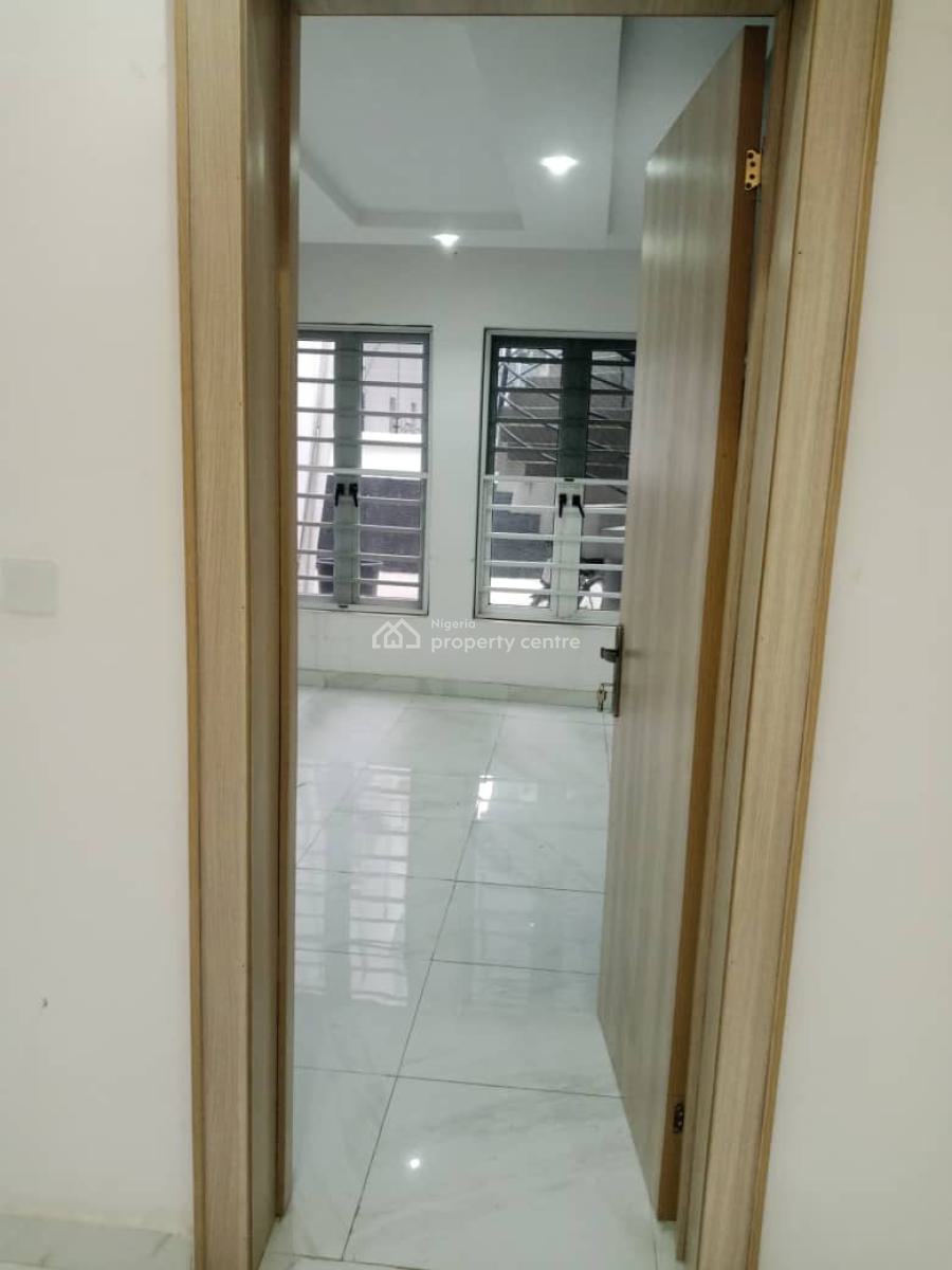 a Contemporary 5 Bedrooms Terraced Duplex with Bq (self Serviced), Ikate, Ikate Elegushi, Lekki, Lagos, Terraced Duplex for Rent