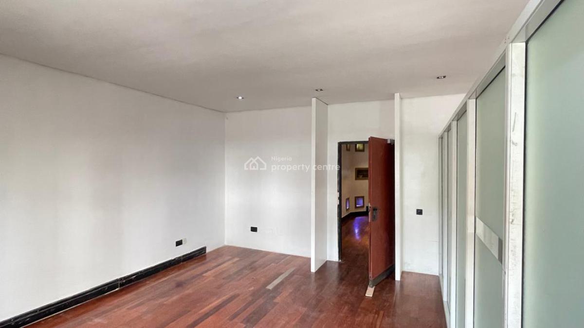 Well Finished Serviced Office Space Measuring 130 Sqms, Old Ikoyi, Ikoyi, Lagos, Office Space for Rent