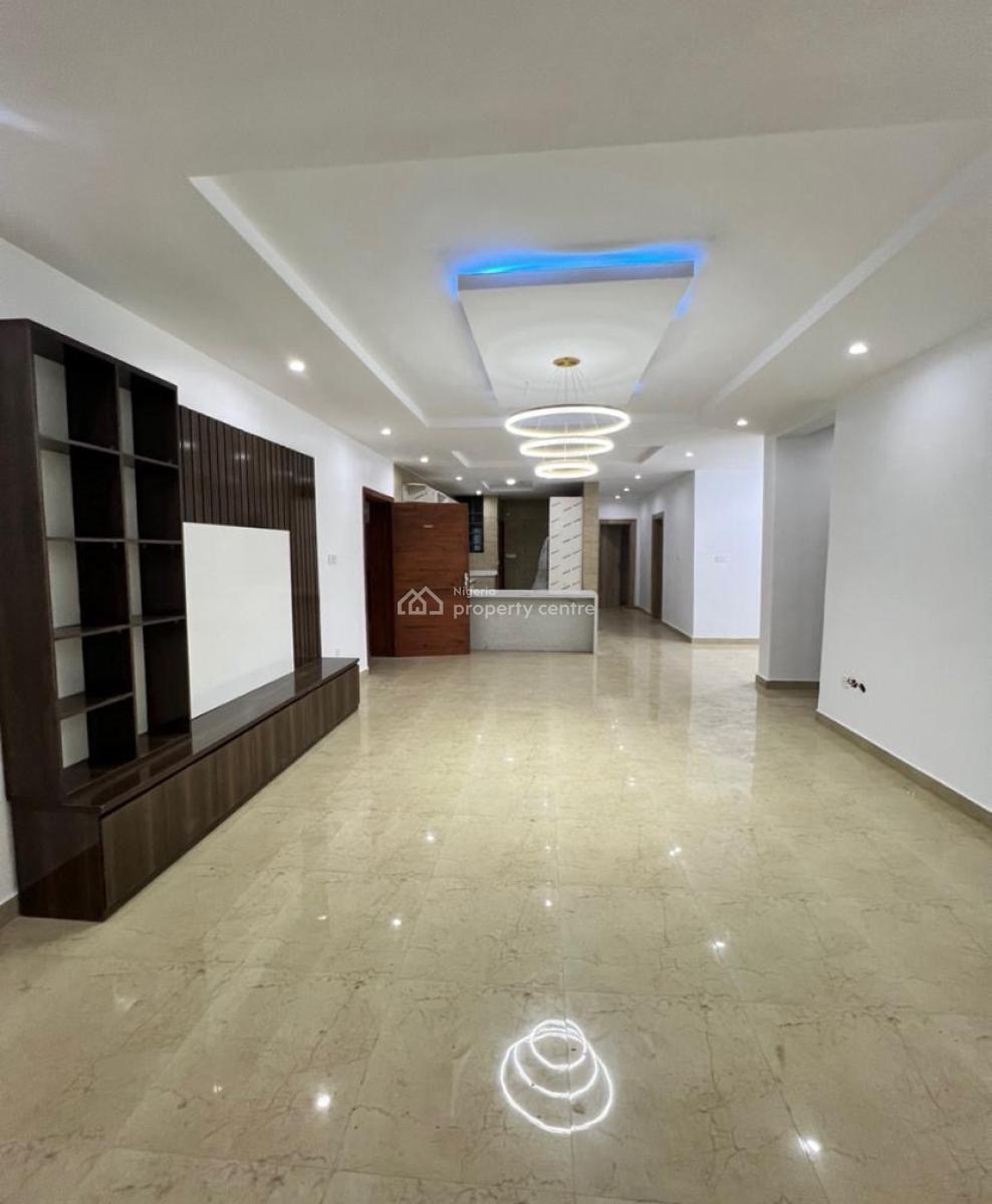 Newly Built 3 Ensuite Bedrooms on The 4th Floor, with Rooftop Swimming, Victoria Island (vi), Lagos, Flat / Apartment for Rent