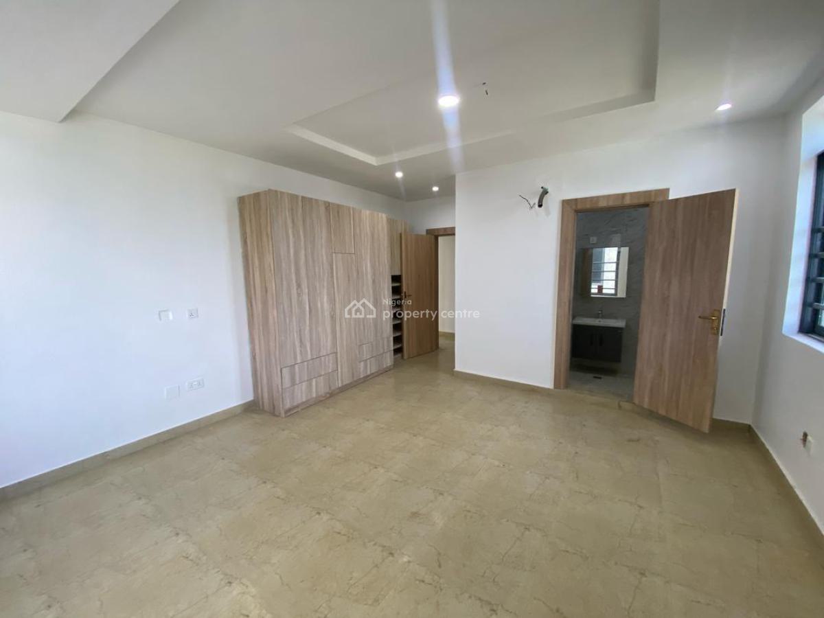Newly Built 3 Ensuite Bedrooms on The 4th Floor, with Rooftop Swimming, Victoria Island (vi), Lagos, Flat / Apartment for Rent