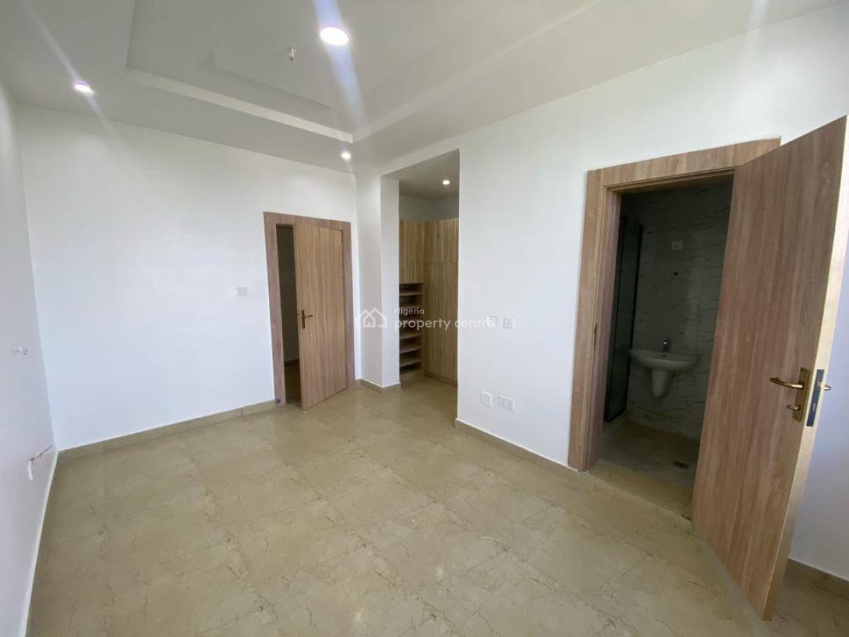 Newly Built 3 Ensuite Bedrooms on The 4th Floor, with Rooftop Swimming, Victoria Island (vi), Lagos, Flat / Apartment for Rent