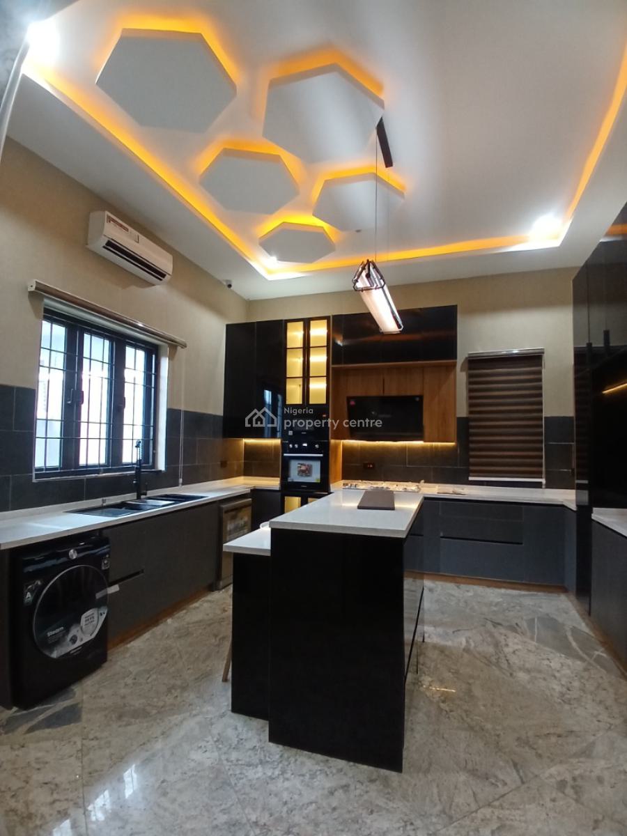 Fully Furnished 5 Bedroom Duplex with 1 Room Bq, Diplomatic Zone, Asokoro District, Abuja, Detached Duplex for Sale