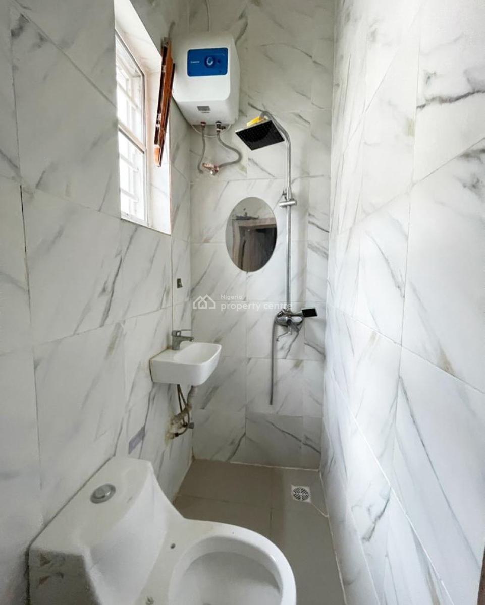 Lovely 2 Bedroom Terrace Duplex with Bq, Vgc, Vgc, Lekki, Lagos, Terraced Duplex for Sale
