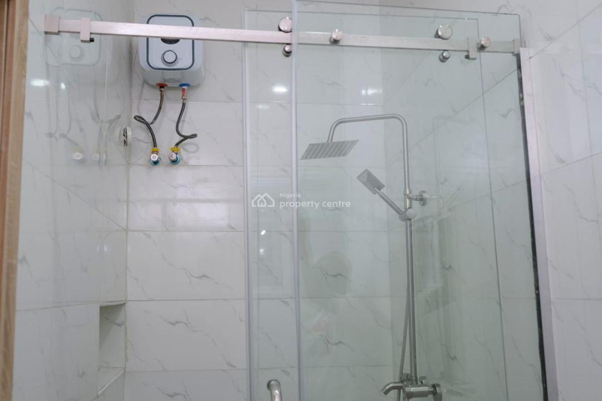 Fully Furnished 3 Bedroom Apartment, Surulere, Surulere, Lagos, Flat / Apartment Short Let