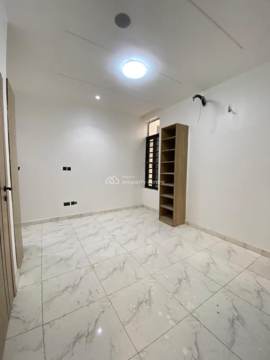 2 Bedroom Flat Apartment with Pool and Gym, Ologolo, Lekki, Lagos, Flat / Apartment for Sale