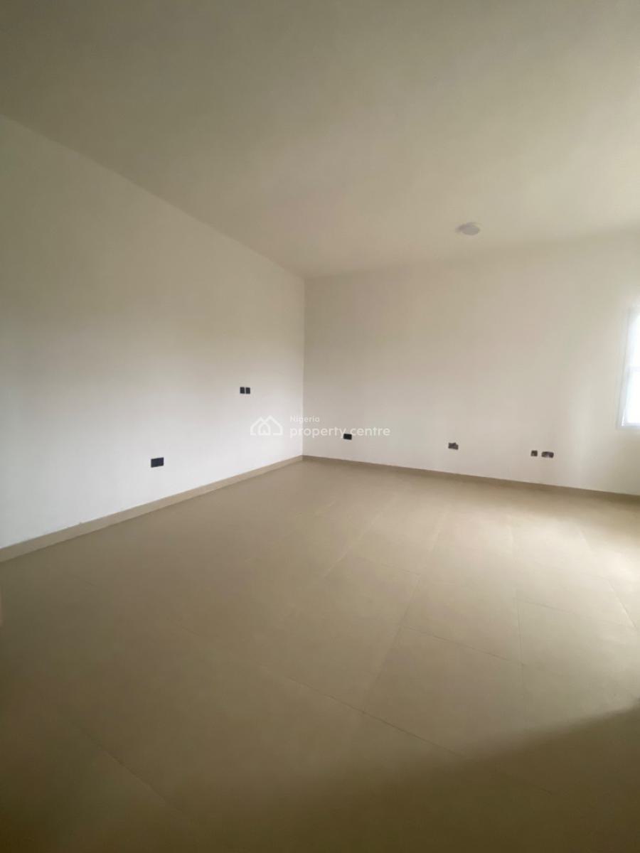 Exclusive Spacious  Servicedwmodern 2bed with Lounge in an Est, Lekki Scheme 2, Ajah, Lagos, House for Rent