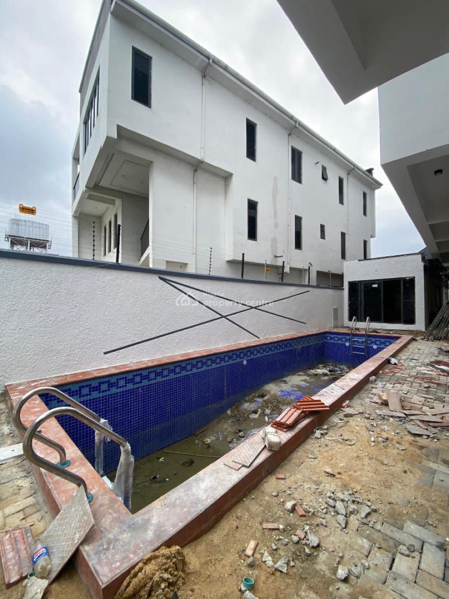 2 Bedroom Flat Apartment with Pool & Gym, Ologolo, Lekki, Lagos, Flat / Apartment for Sale