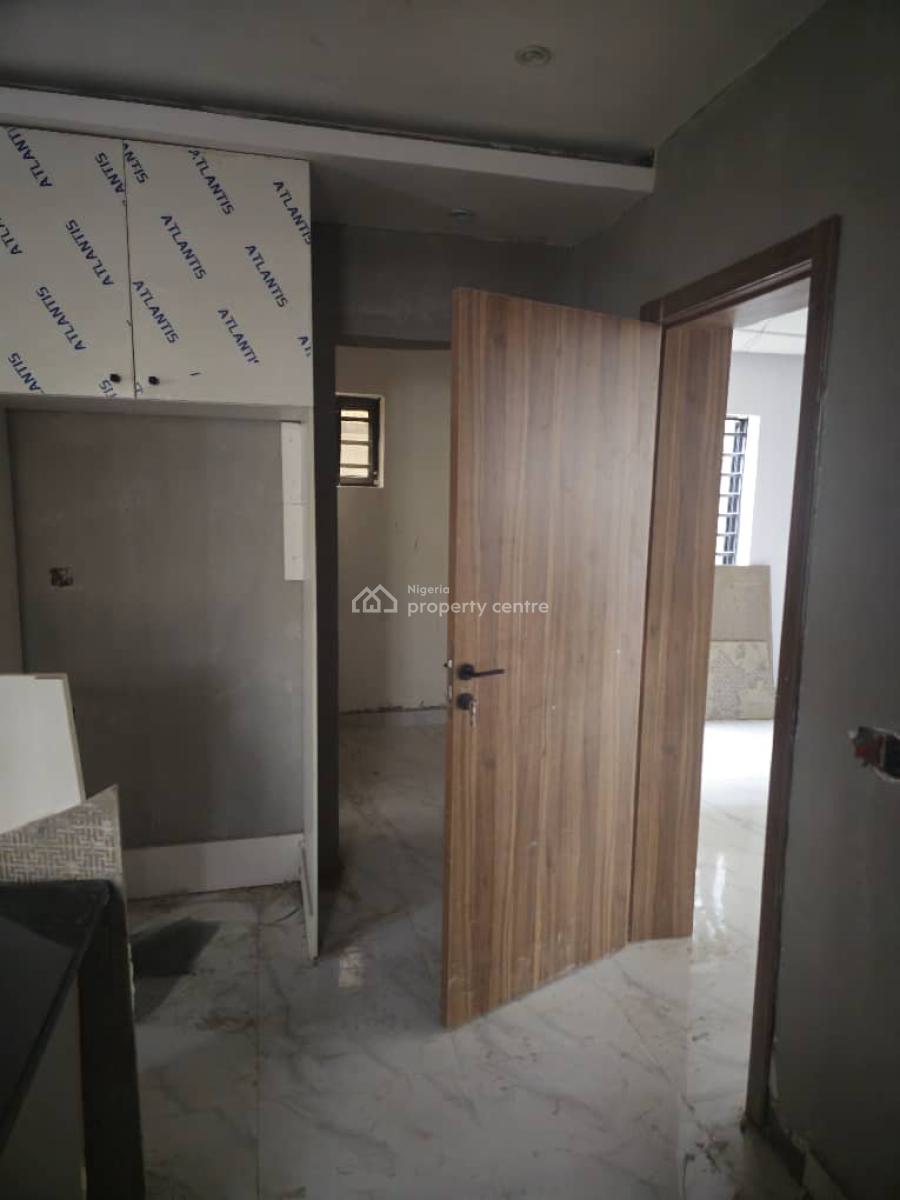 Newly Spacious 5 Bedroom Fully Detach Duplex +bq+amenities, Inside Lovely Serene Estate Environment @ Magodo Gra 2, Gra Phase 2, Magodo, Lagos, Detached Duplex for Sale