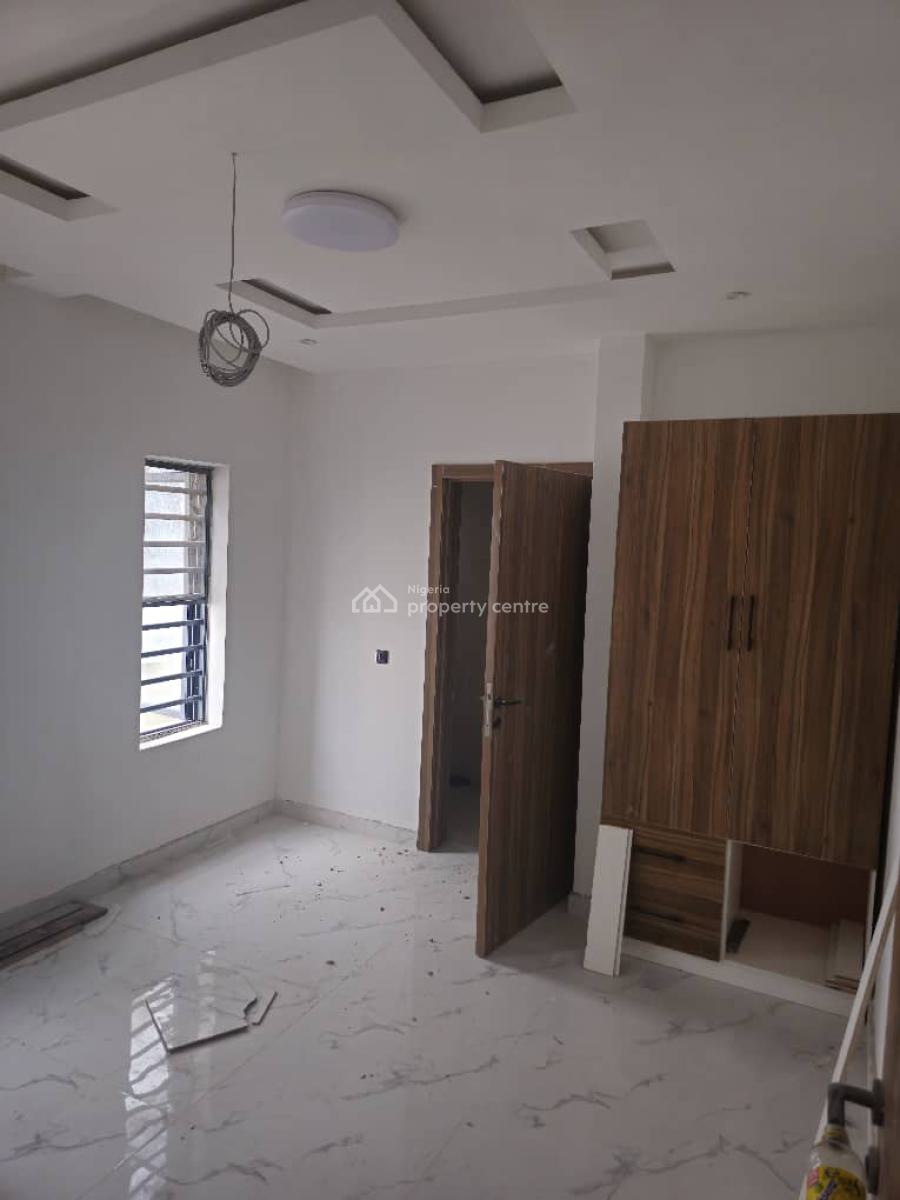 Newly Spacious 5 Bedroom Fully Detach Duplex +bq+amenities, Inside Lovely Serene Estate Environment @ Magodo Gra 2, Gra Phase 2, Magodo, Lagos, Detached Duplex for Sale