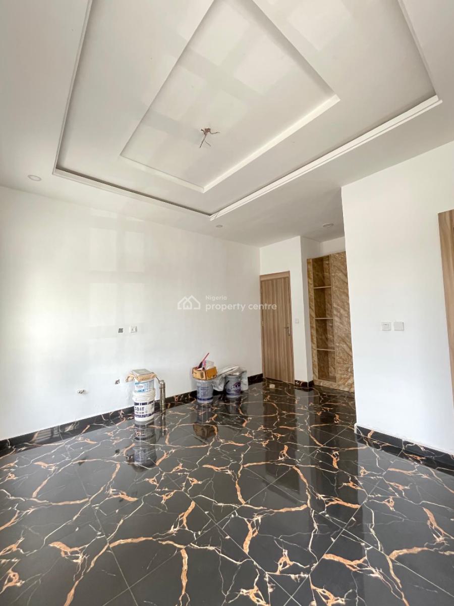 2 Bedroom Apartment, Mobil Road, Lekki, Lagos, Flat / Apartment for Sale