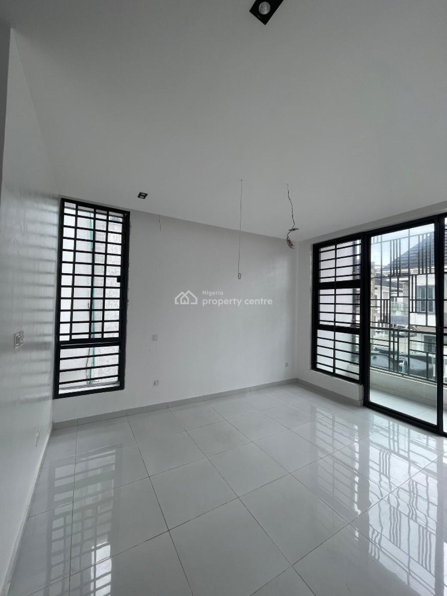 Luxury 2 Bedroom Apartment with Swimming Pool Gym and Bq, Ologolo, Lekki, Lagos, Block of Flats for Sale