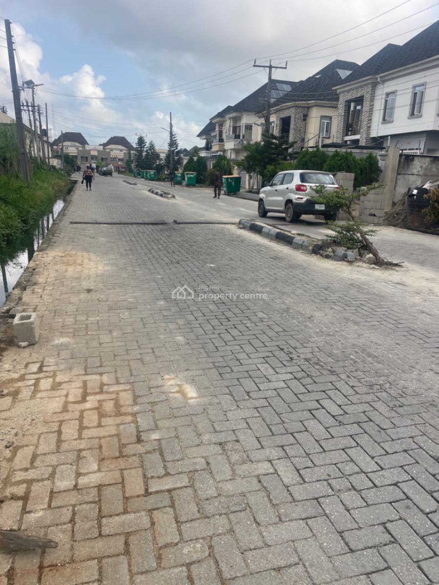 House, 10 Kasim Oyewale Street Chevy View Estate, Idado, Lekki, Lagos, Mini Flat (room and Parlour) for Rent