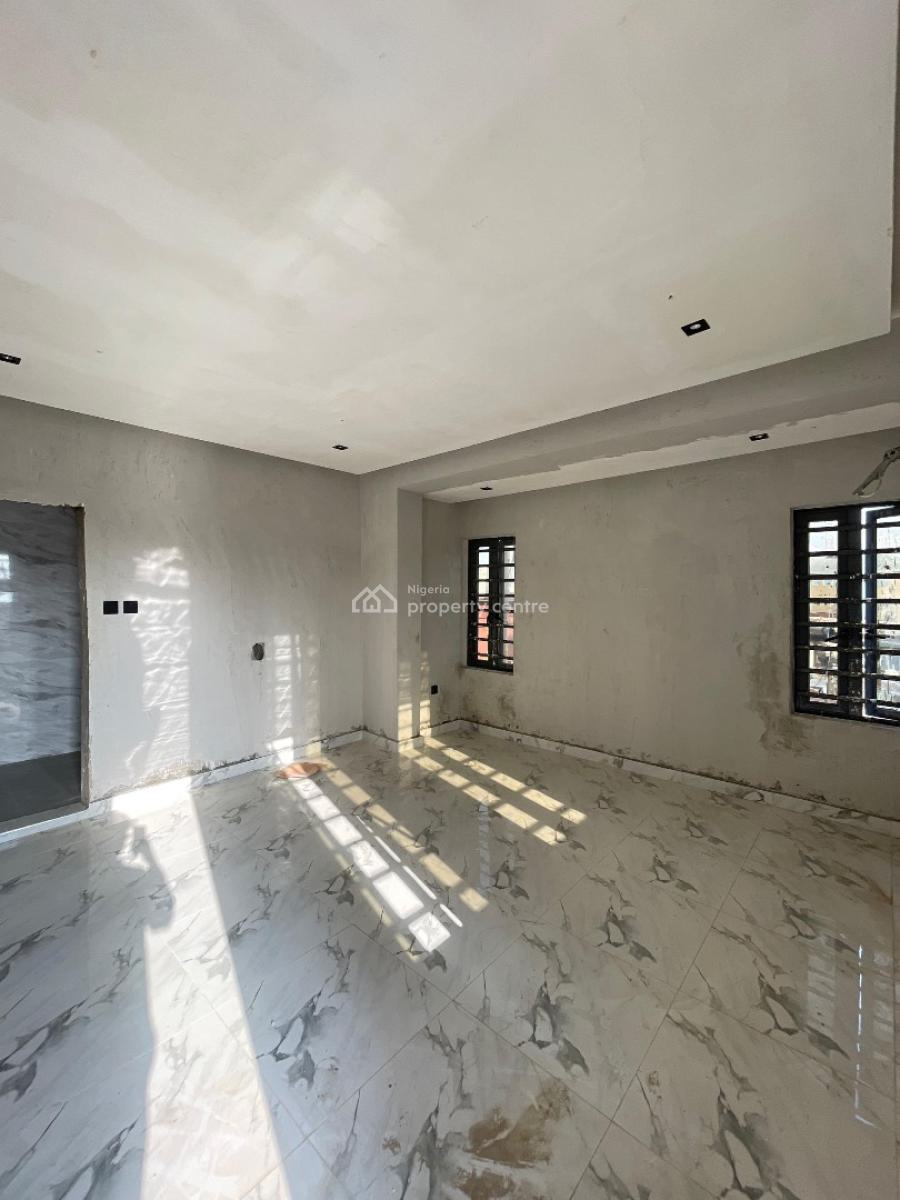 Luxuriously Built 3 Bedroom Apartment, Yaba, Lagos, Flat / Apartment for Sale