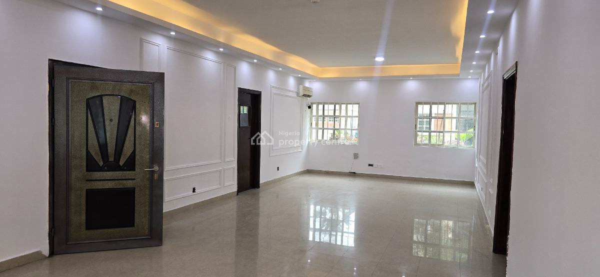 Well Maintained 2 Bedroom Flat + Staff Room, Old Ikoyi, Ikoyi, Lagos, Flat / Apartment for Rent