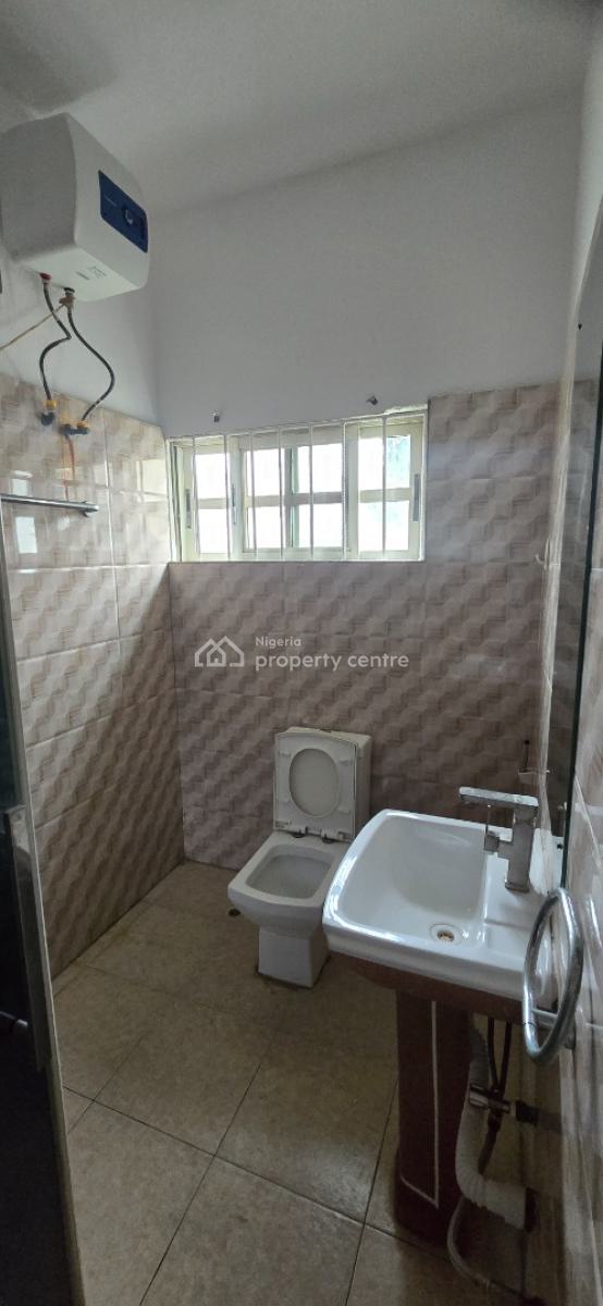 Well Maintained 2 Bedroom Flat + Staff Room, Old Ikoyi, Ikoyi, Lagos, Flat / Apartment for Rent