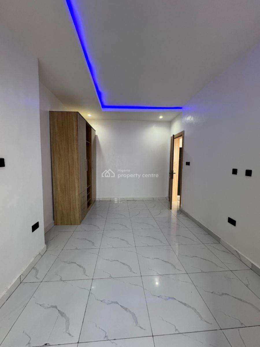 Exquisite 2 Bedroom Apartment, Ologolo, Lekki, Lagos, Flat / Apartment for Rent