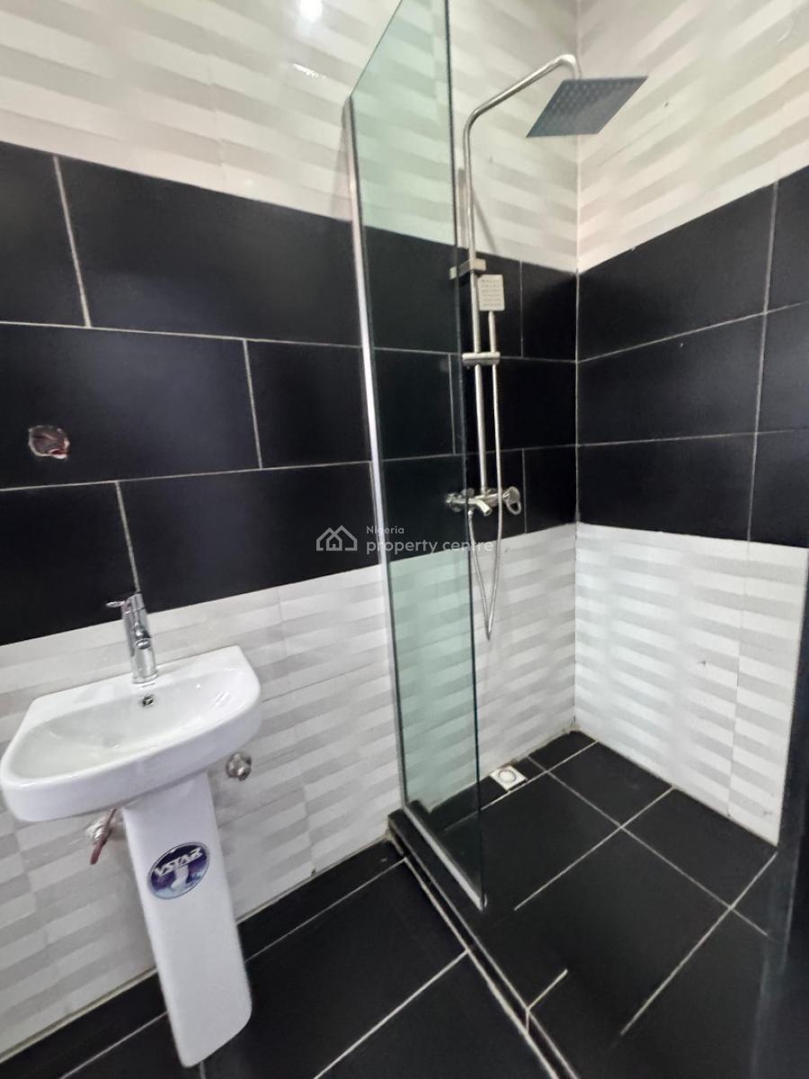 Exquisite 2 Bedroom Apartment, Ologolo, Lekki, Lagos, Flat / Apartment for Rent