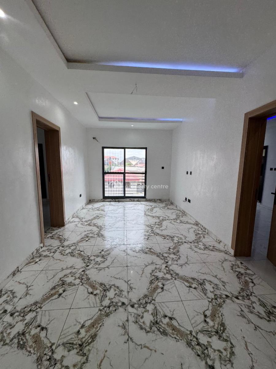 Exquisite 2 Bedroom Apartment, Ologolo, Lekki, Lagos, Flat / Apartment for Rent