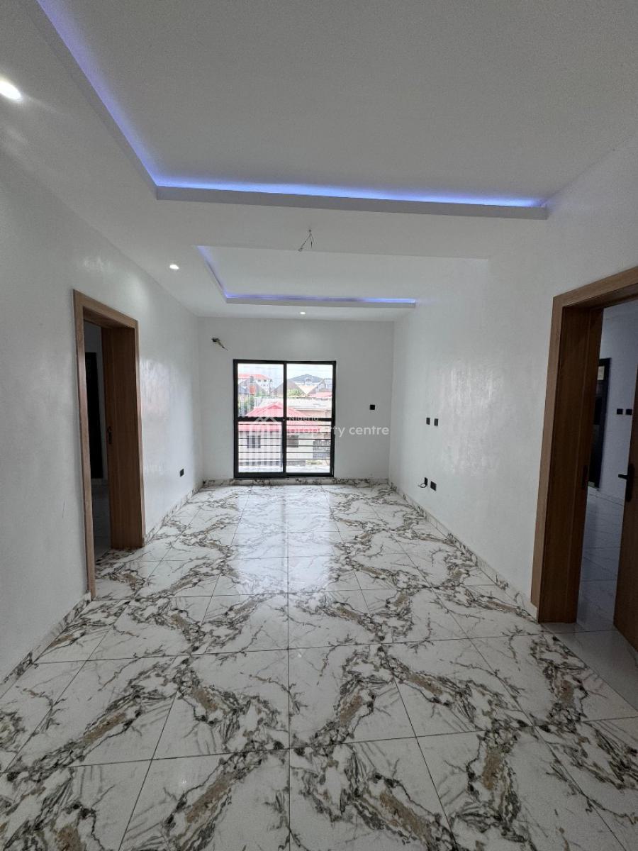 Exquisite 2 Bedroom Apartment, Ologolo, Lekki, Lagos, Flat / Apartment for Rent