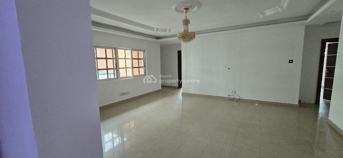 Well Maintained 4 Bedroom Pent Flat + Staff Room, Old Ikoyi, Ikoyi, Lagos, Flat / Apartment for Rent