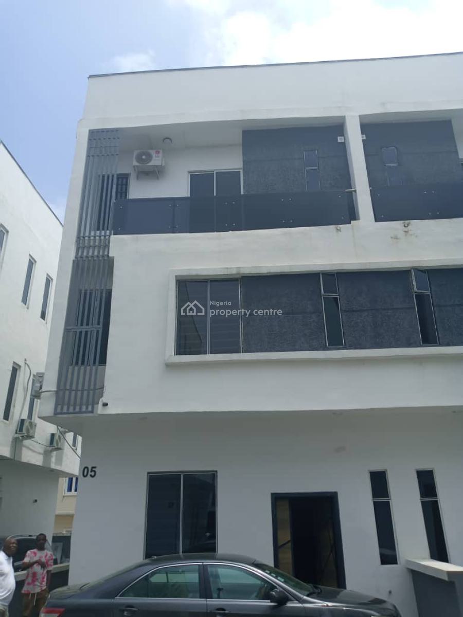 4 Bedroom Terraced Duplex with a Room Bq, Signature Court Estate, Osapa, Lekki, Lagos, Terraced Duplex for Rent