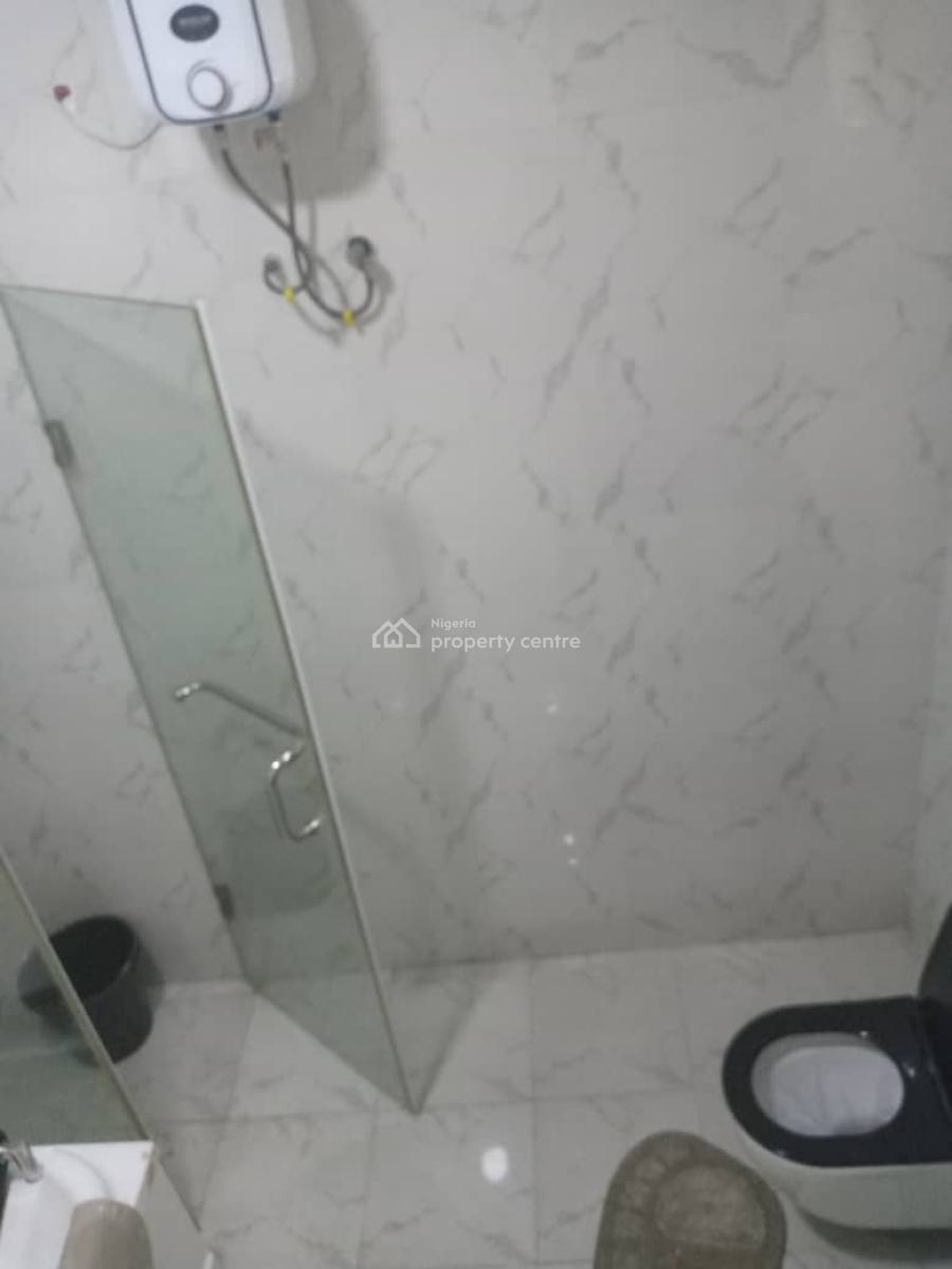 4 Bedroom Terraced Duplex with a Room Bq, Signature Court Estate, Osapa, Lekki, Lagos, Terraced Duplex for Rent