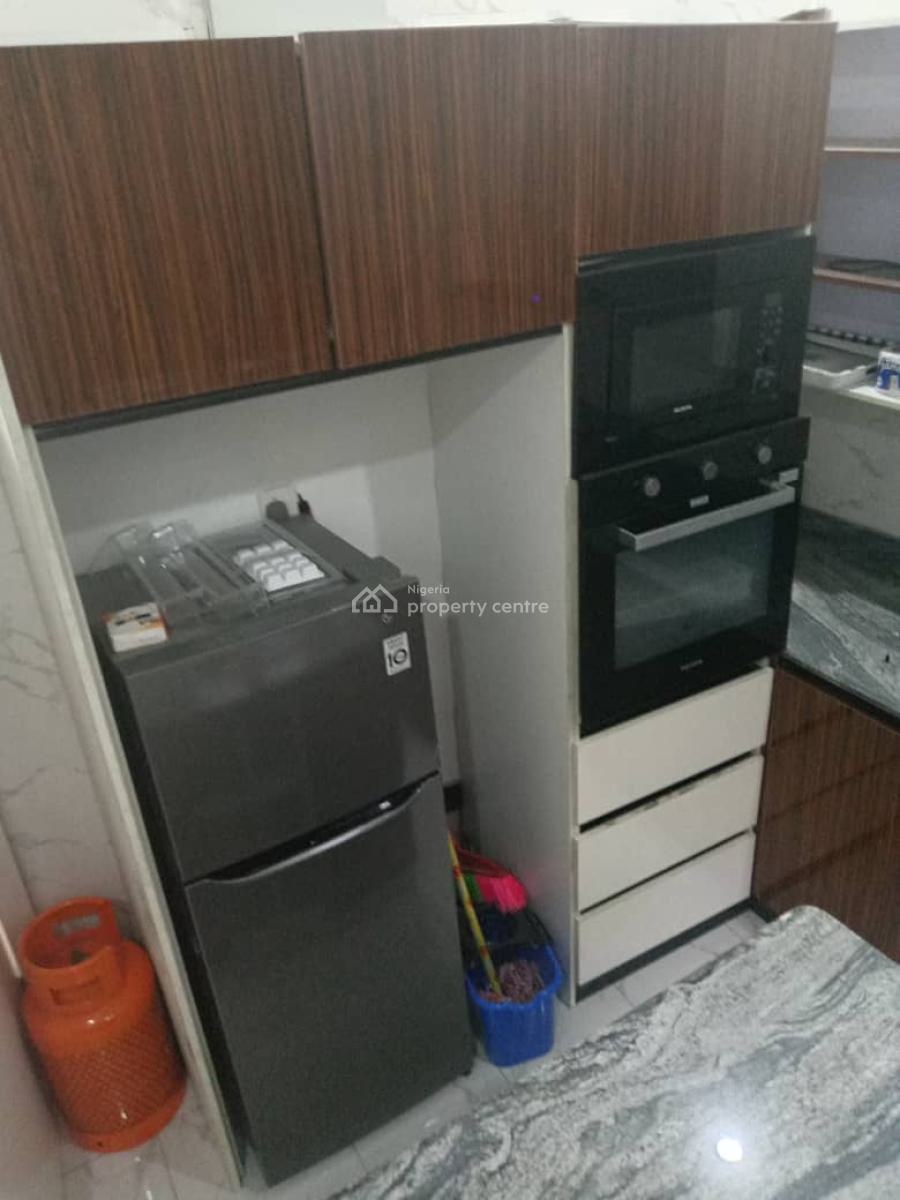 4 Bedroom Terraced Duplex with a Room Bq, Signature Court Estate, Osapa, Lekki, Lagos, Terraced Duplex for Rent