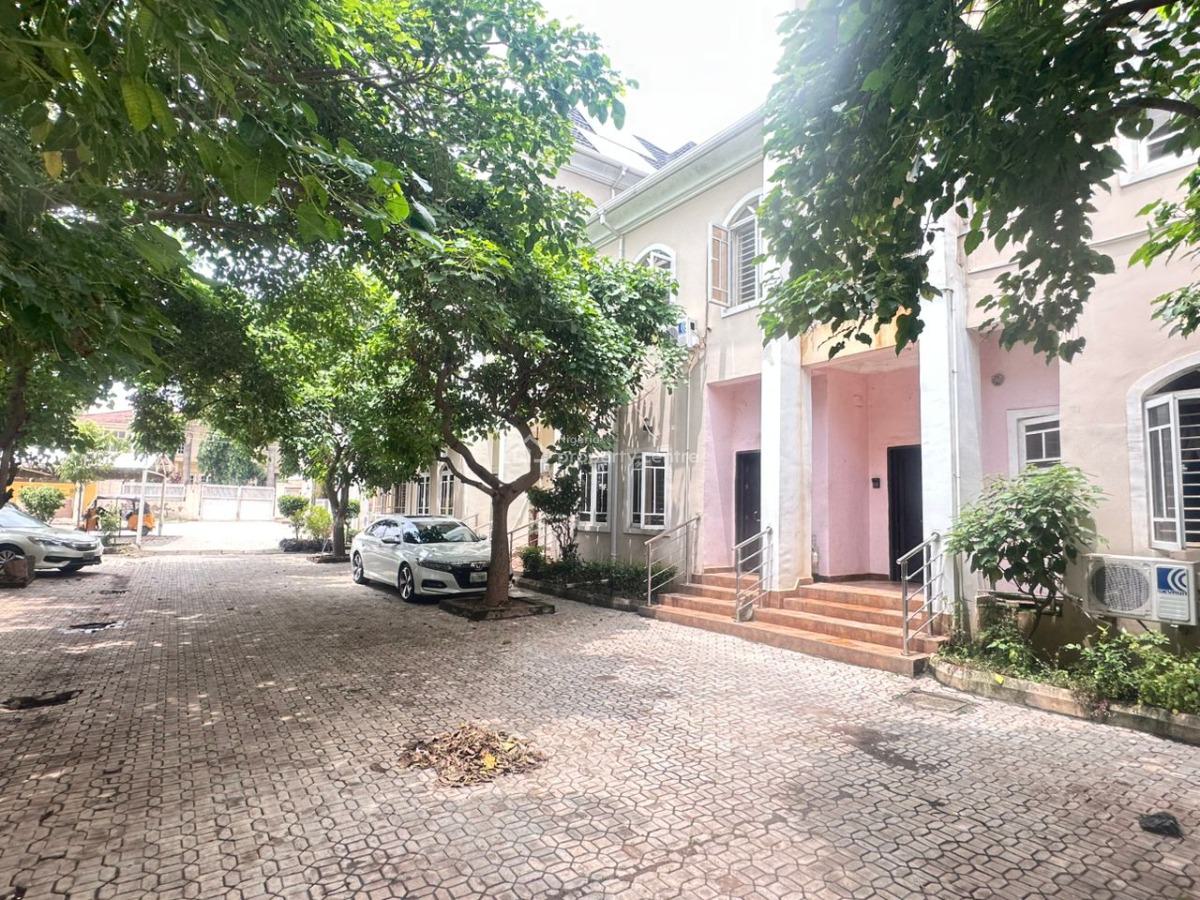 4bedroom Terrace Duplex with Bq in Mabushi, Mabushi, Abuja, Terraced Duplex for Rent