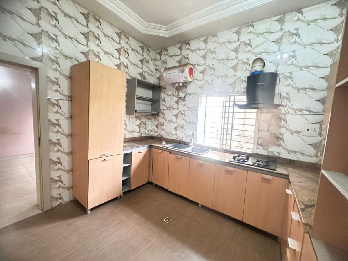 4bedroom Terrace Duplex with Bq in Mabushi, Mabushi, Abuja, Terraced Duplex for Rent