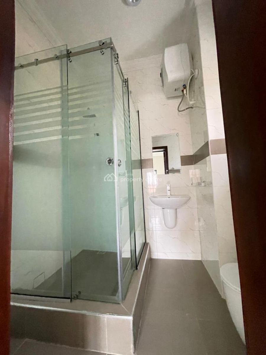 Smart Spacious 3 Bedroom Apartment, Lekki Phase 1, Lekki, Lagos, House for Rent
