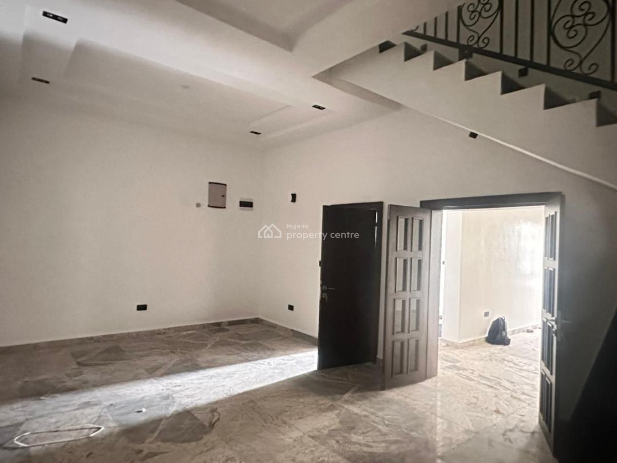 4bedroom Terrace Duplex with Bq 15m X2, Gilmore, Jahi, Abuja, Terraced Duplex for Rent