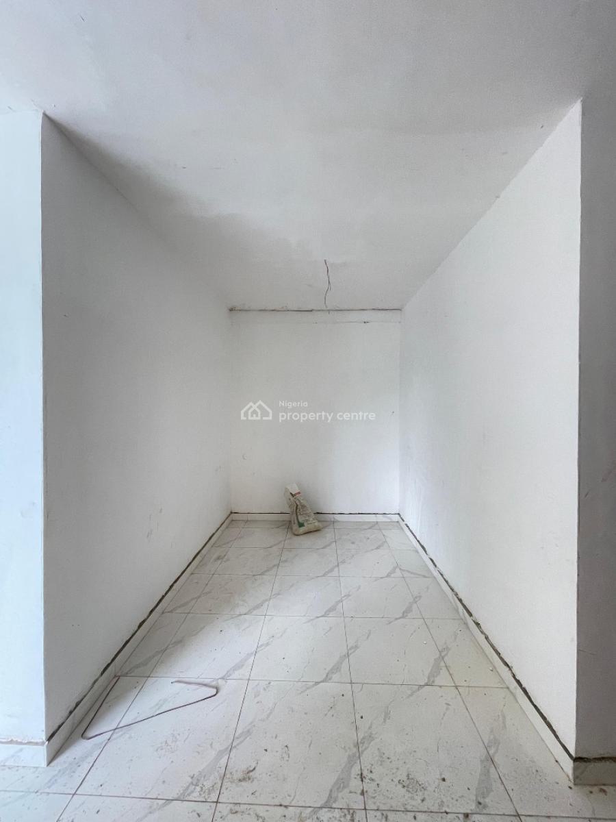 Newly Built and Luxurious 3 Bedroom Apartment in an Estate, Lekki Phase 1, Lekki, Lagos, Flat / Apartment for Sale