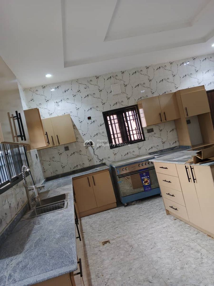 Luxurious 5 Bedroom Semi Detached Duplex, Jahi, Abuja, House for Sale