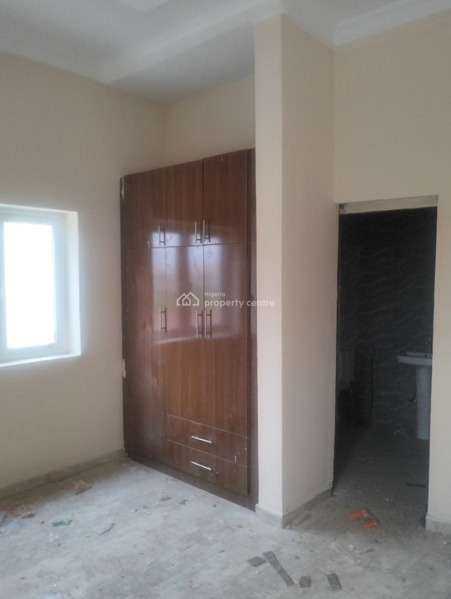 2bedroom Flat, River Park Estate Along Airport Road Abuja, Lugbe District, Abuja, Flat / Apartment for Rent