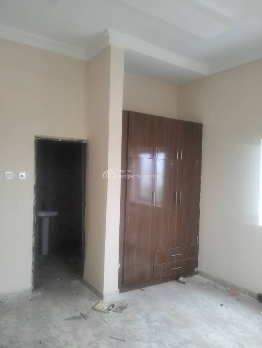 Luxury Spacious 2 Bedroom Apartment, River Park Estate, Lugbe District, Abuja, Flat / Apartment for Rent