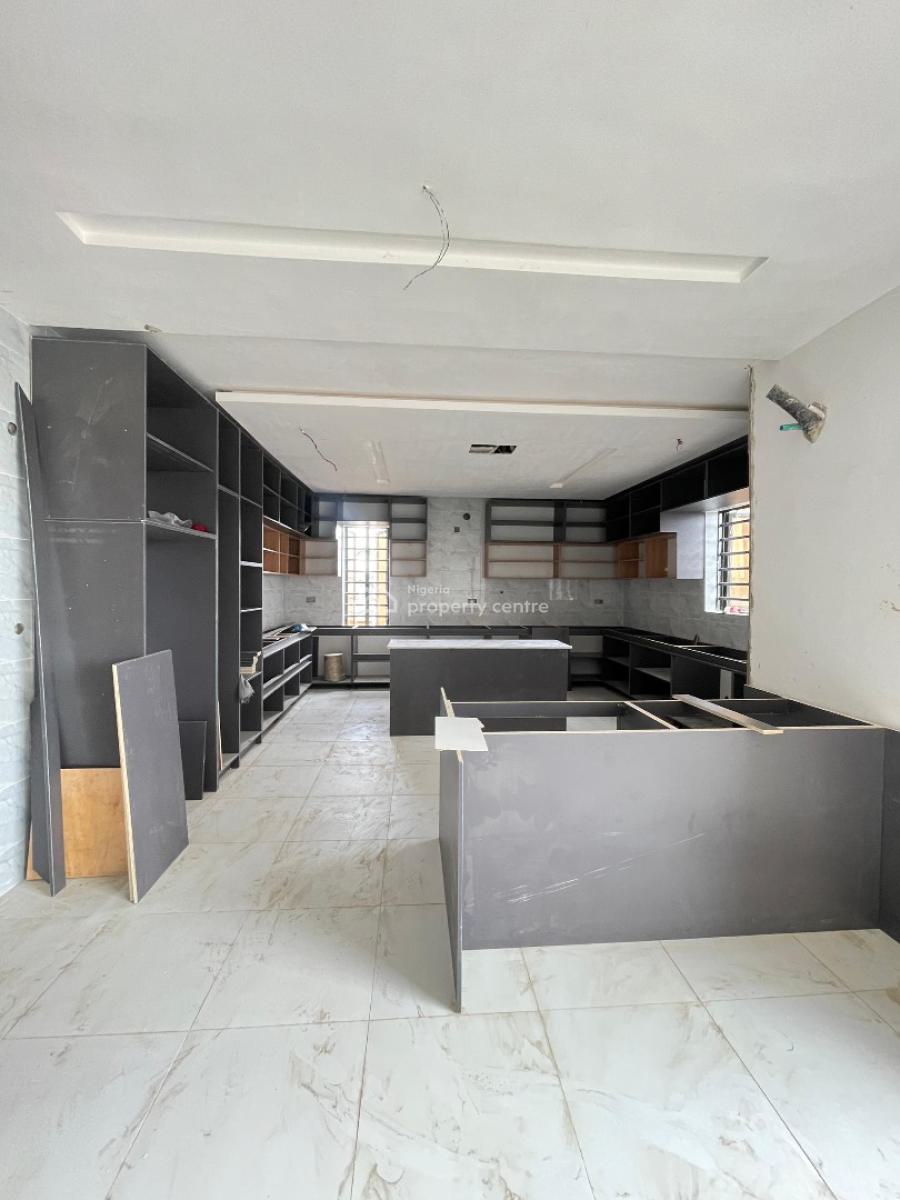 Luxurious 3 Bedrooms &  Maisonette with Bq, Adeniyi Jones, Ikeja, Lagos, Terraced Duplex for Sale