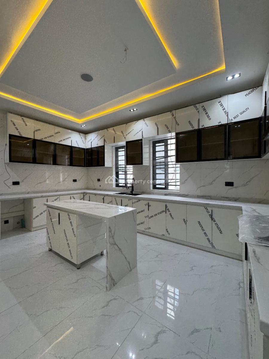 Unique 5 Bedroom Detached Duplex with Bq  and a Pool, Ilaje, Ajah, Lagos, Detached Duplex for Sale