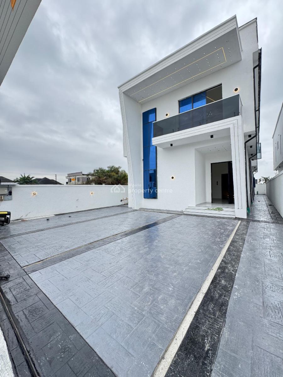 Unique 5 Bedroom Detached Duplex with Bq  and a Pool, Ilaje, Ajah, Lagos, Detached Duplex for Sale