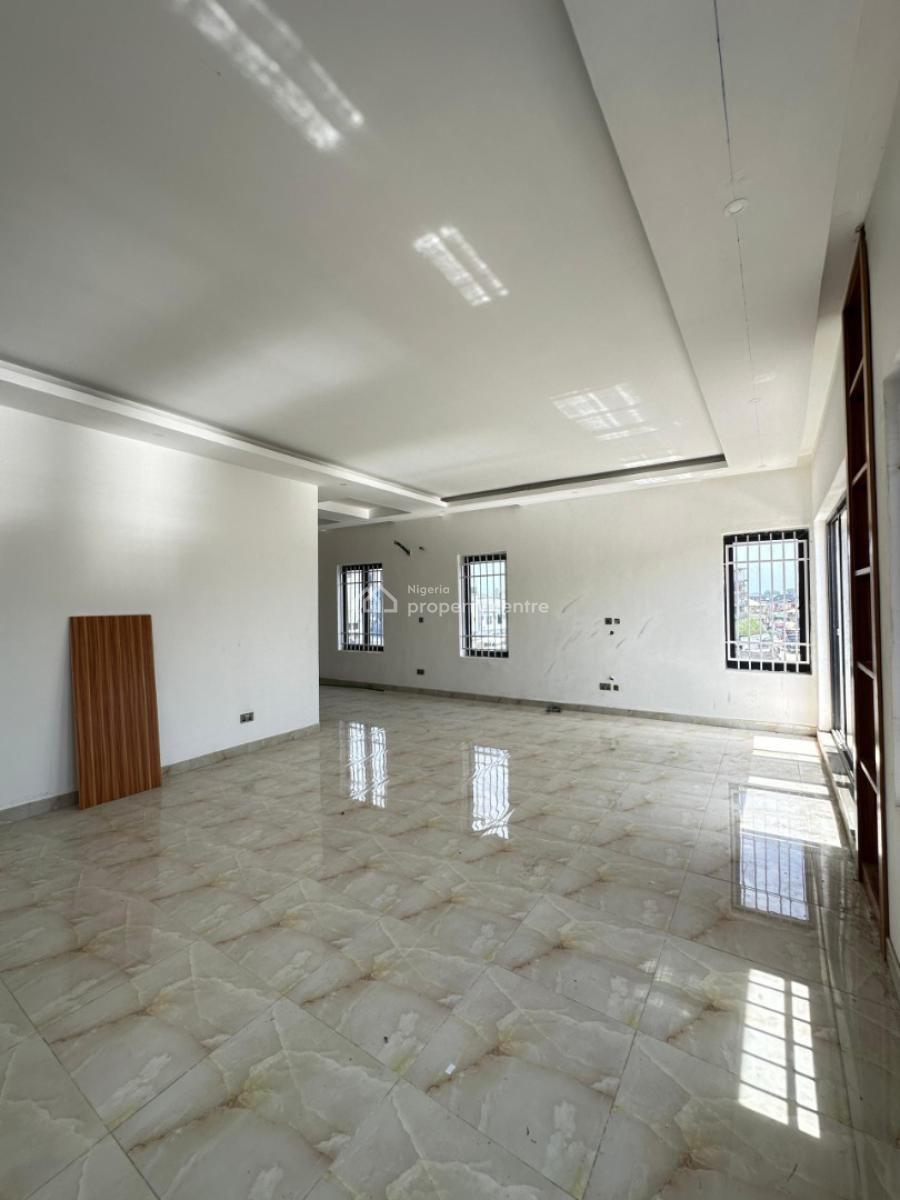 Beautiful 4 Bedroom Detached with Bq in a Top Performing Location, Lekki Phase 1, Lekki, Lagos, Detached Duplex for Sale