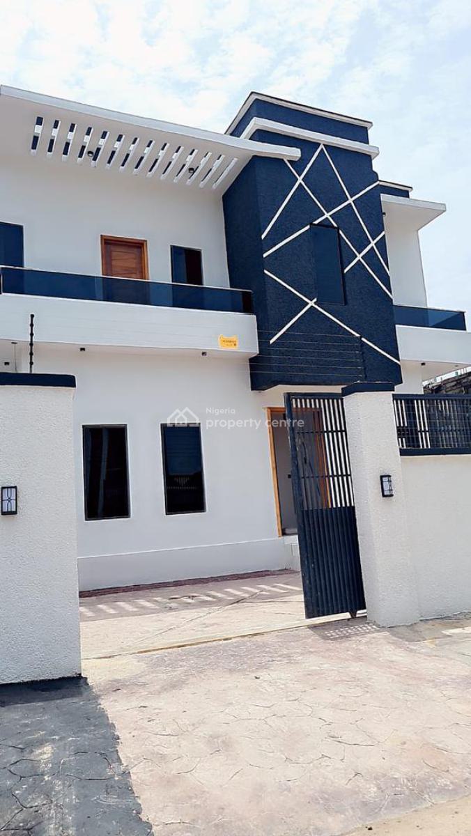 5 Bedrooms Detached House with Bq, Ajah, Lagos, Detached Duplex for Sale