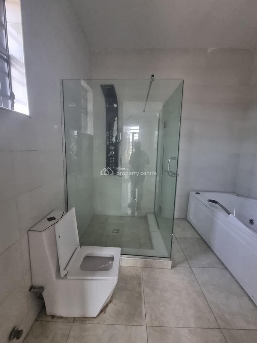 5 Bedrooms Detached House with Bq, Ajah, Lagos, Detached Duplex for Sale