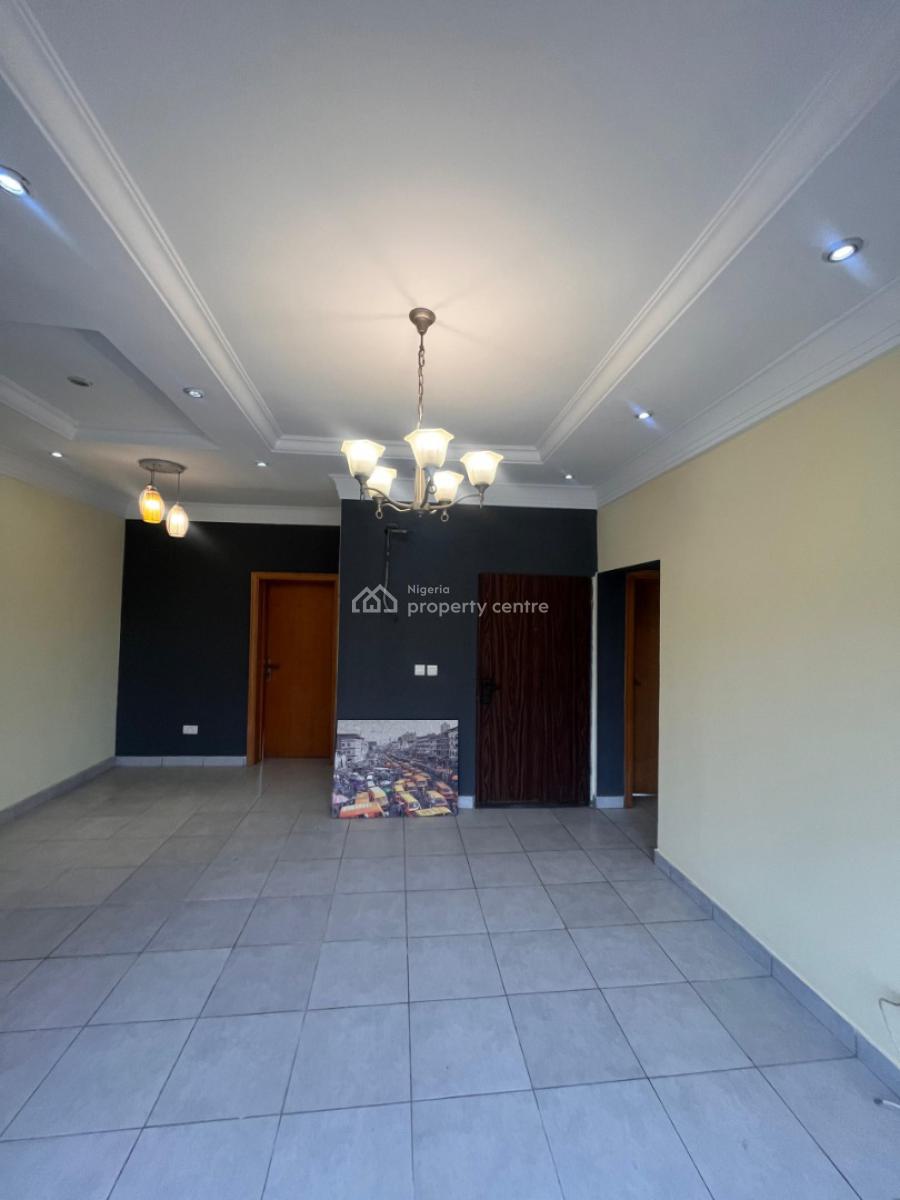 2bedroom Apartment House, Lekki Phase 1, Lekki, Lagos, Flat / Apartment for Rent
