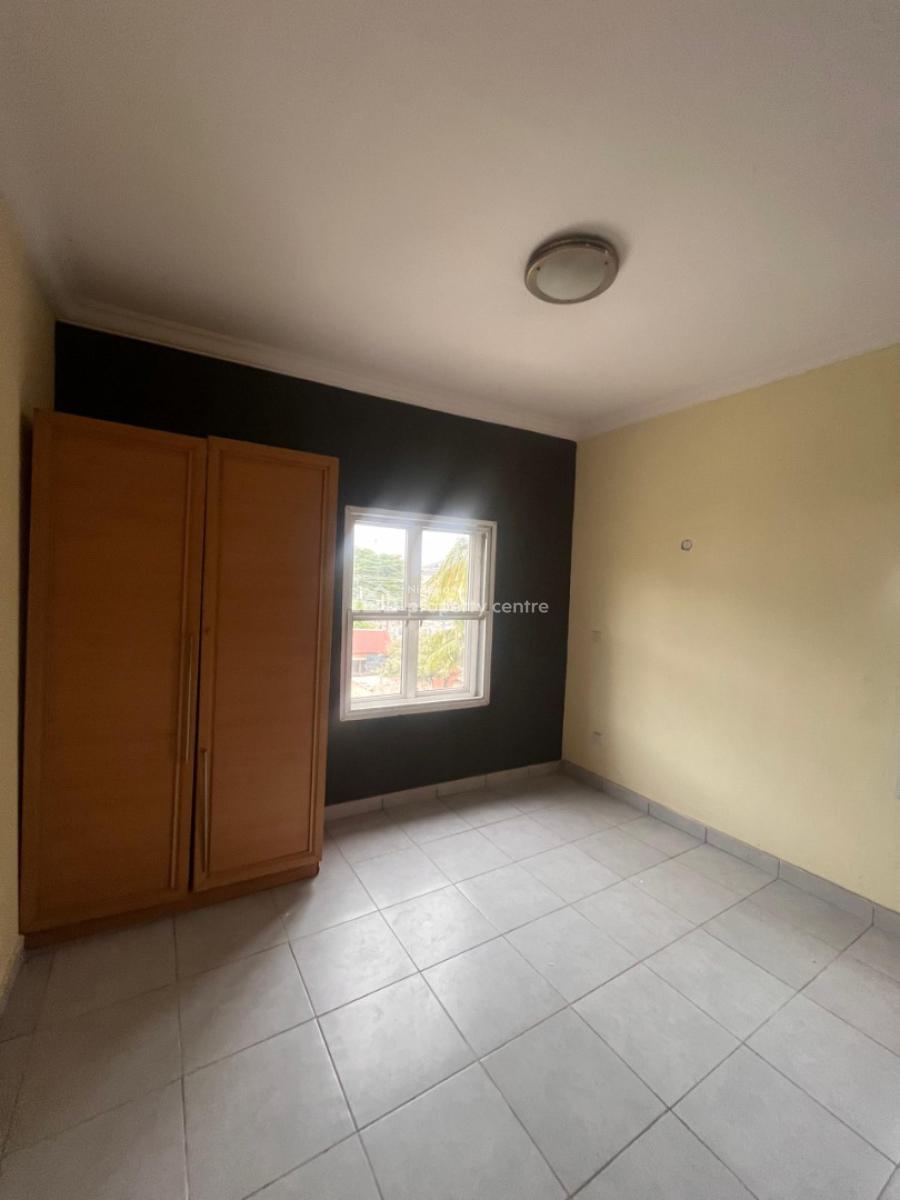 2bedroom Apartment House, Lekki Phase 1, Lekki, Lagos, Flat / Apartment for Rent