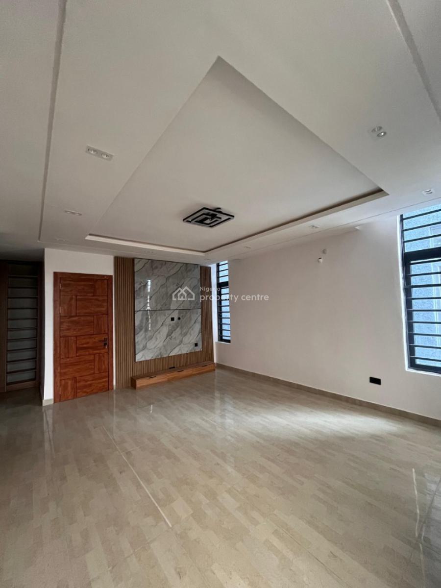 5 Bedrooms Detached House with Bq, Lekki Phase 1, Lekki, Lagos, Detached Duplex for Sale