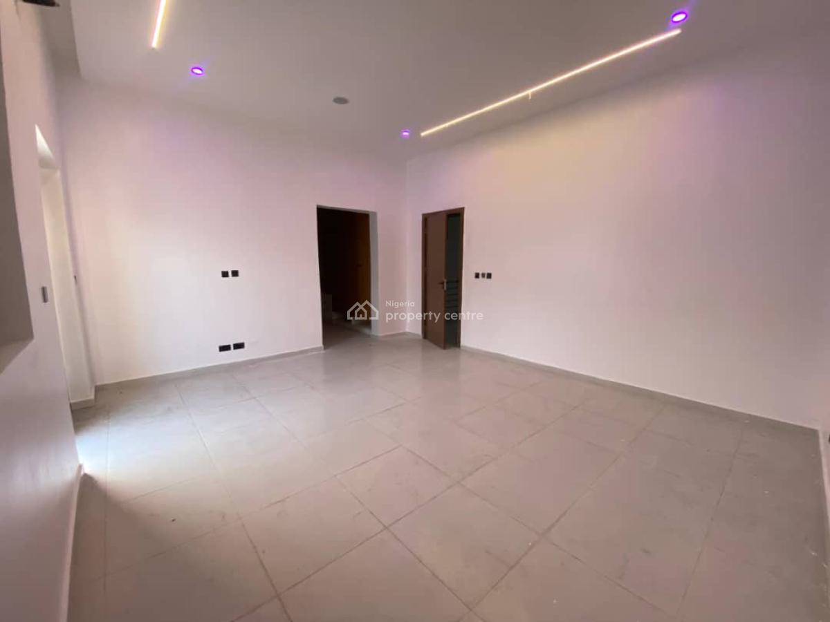 4 Bedrooms Detached House with Bq, Lekki, Lagos, Detached Duplex for Sale